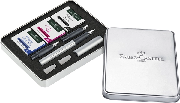 Een faber-castell kaligrafie-pen schrijfbreedte 1-1mm koop je bij NiceSupplies.nl