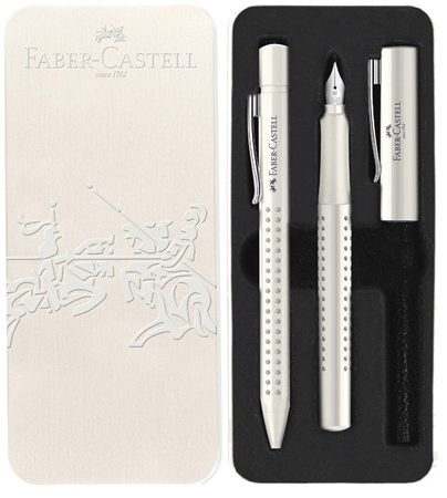 Een faber-castell schrijfwaren-set grip 2010 harmony grijs koop je bij NiceSupplies.nl