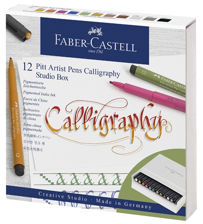 Een faber-castell tekenpen pitt artist pen 12 stuks atelierbox koop je bij NiceSupplies.nl