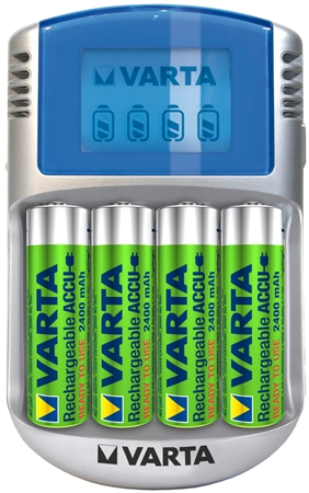 Een varta oplader lcd charger usb met 12 v adapter koop je bij NiceSupplies.nl