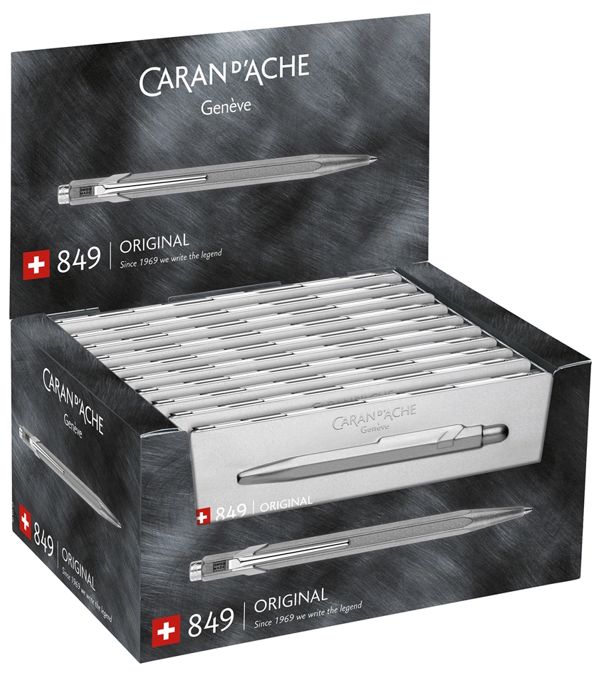 Een caran d'ache balpen met drukknop 849 original in display koop je bij NiceSupplies.nl