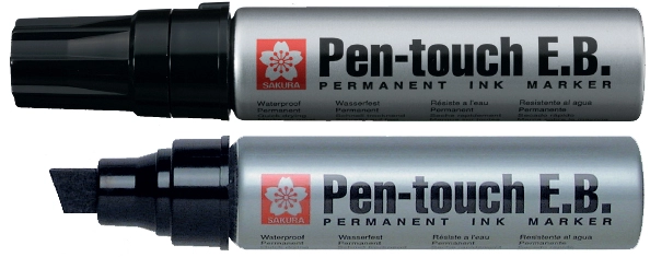 Een sakura permanent-marker pen-touch extra breed blauw koop je bij NiceSupplies.nl